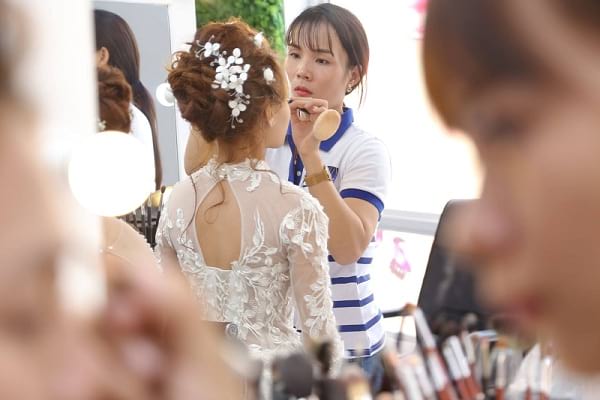 Đào Tạo Make Up 11