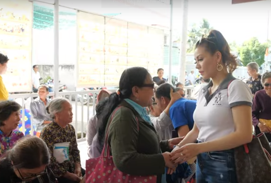 Hoa hậu nhân ái Jolie Thơ Nguyễn đồng hành cùng chương trình Tiếp sức hồi sinh