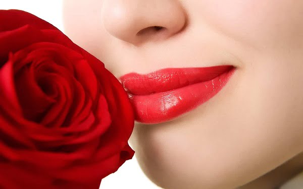 Xăm môi và những lưu ý dành cho các nàng nên biết 3 Xăm môi và những lưu ý dành cho các nàng nên biết