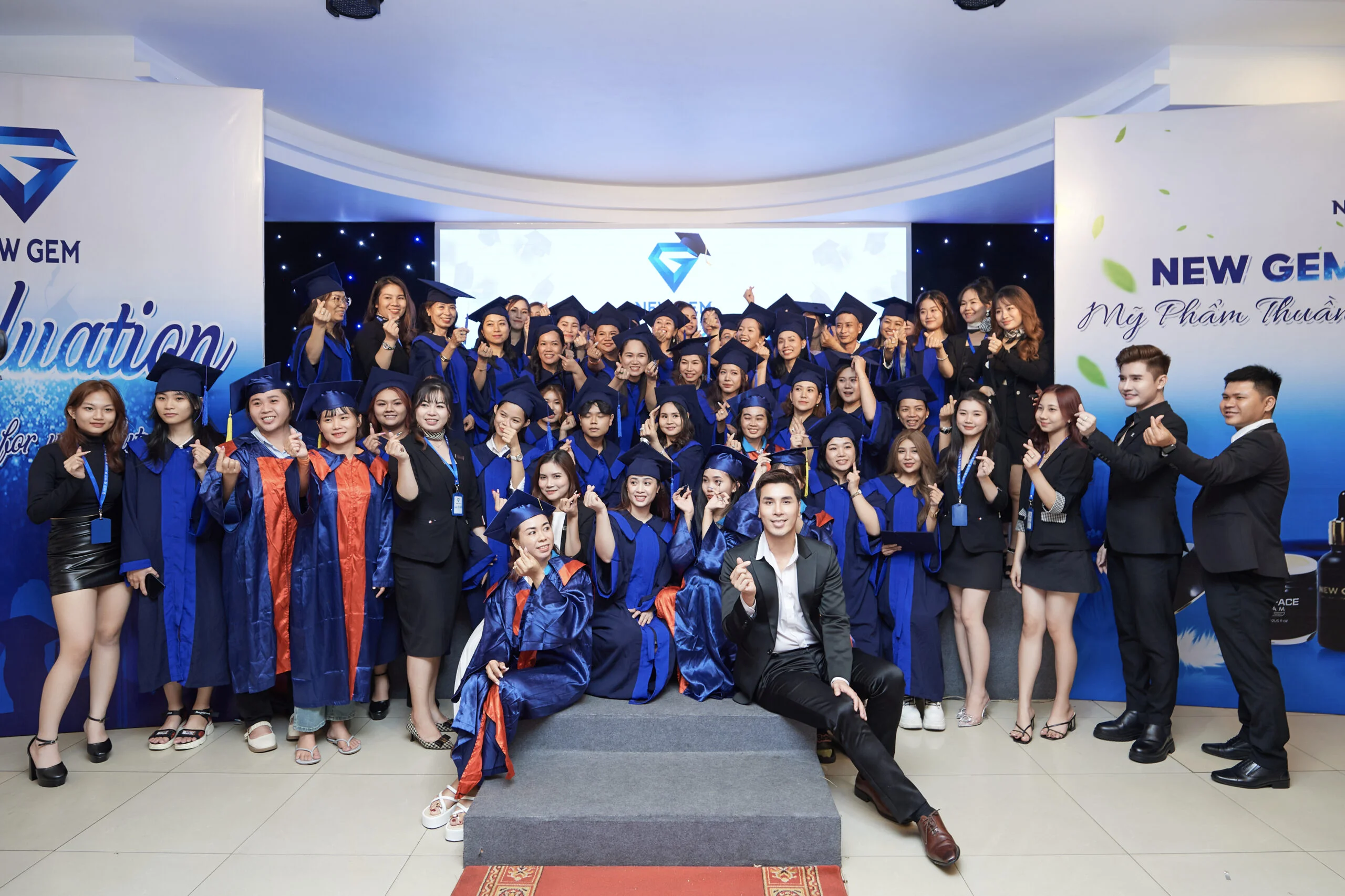 Trung tâm Đào tạo Thẩm mỹ New Gem (New Gem Beauty Education) 12