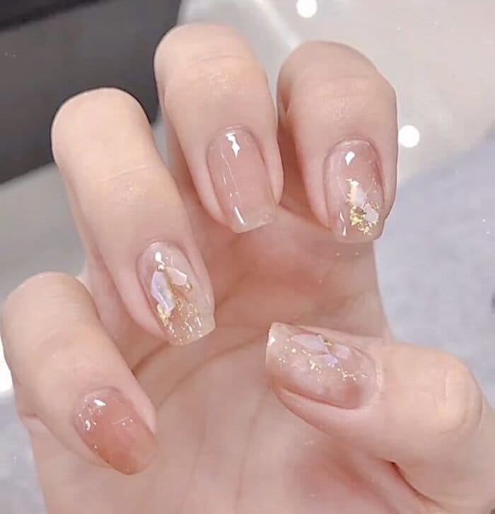 Cách làm nail xà cừ độc đáo hấp dẫn 2 Cách làm nail xà cừ độc đáo hấp dẫn 1