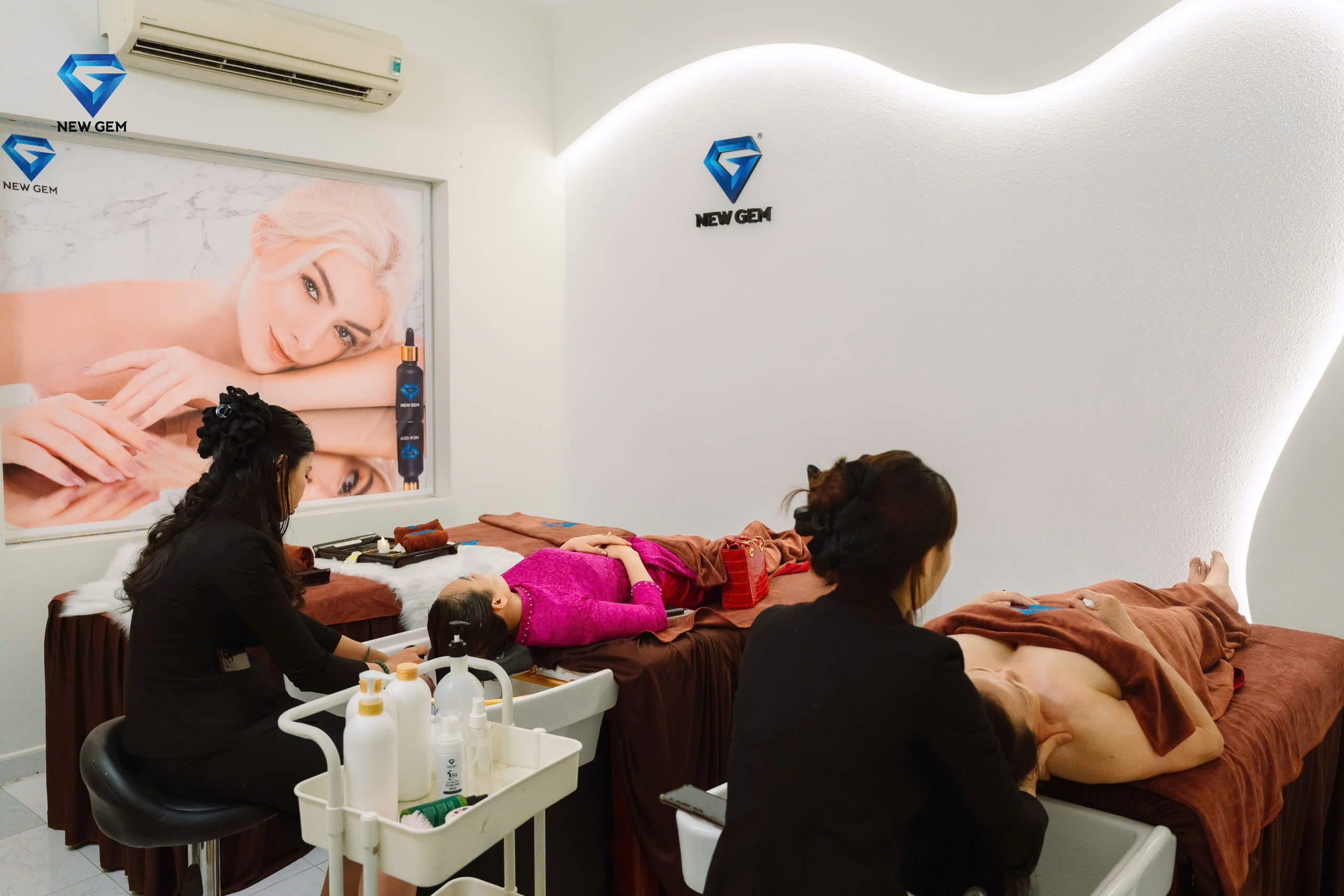 Học Nghề Spa Có Sợ Thất Nghiệp Không? Phân Tích Cơ Hội Vàng 5 Năm Tới 7